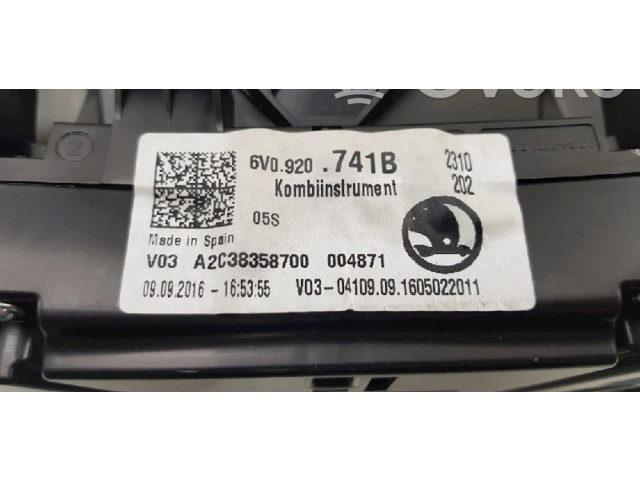 Přístrojová deska  Skoda Fabia Mk3 (NJ) 2016 6V0920741B, 6V0920741B  