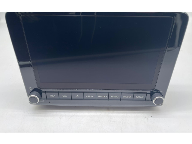 Дисплей    96560H8400FHV   KIA Stonic