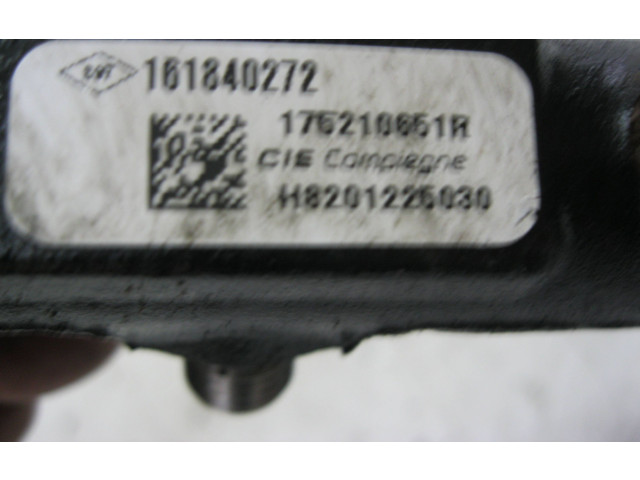 Vstřikovací lišta 176210651R   Mercedes-Benz A W176     