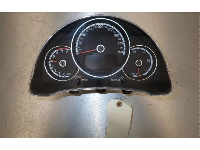 Přístrojová deska  Volkswagen Beetle A5 2016 5C5920875  