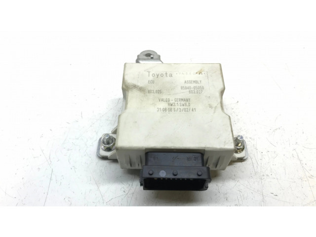 Комплект блоков управления 8966105C82, 1758004940   Toyota Avensis T250