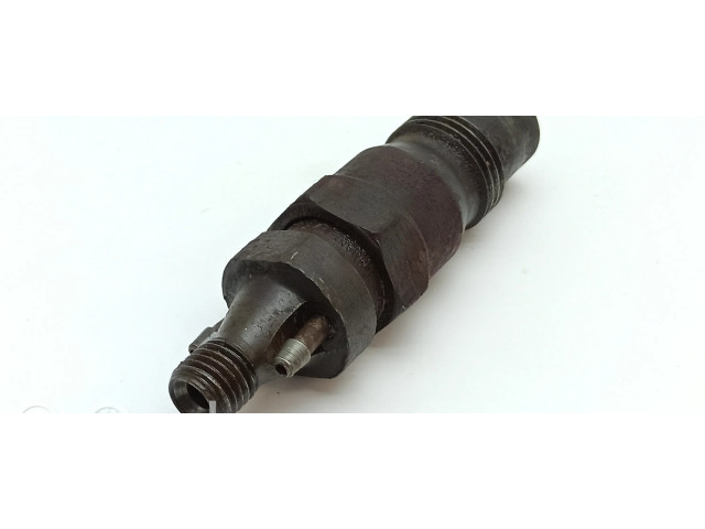 Форсунка KCA30SD27    Mercedes-Benz COMPAKT W115 для дизельного двигателя 61591310272872 2.4