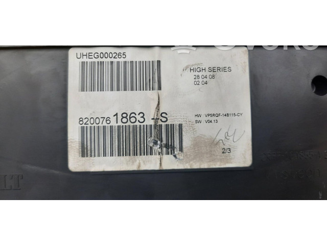 Přístrojová deska  Renault Clio III 2013 8200761863  