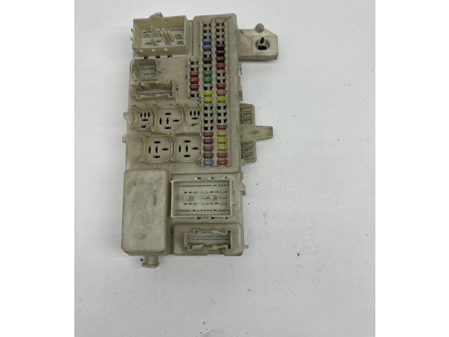   Pojistková skříňka 05004910, 519197024   Mazda 3  2006