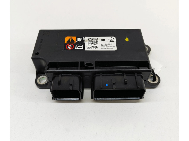 Блок подушек безопасности 13592886, 544930977   Opel Mokka
