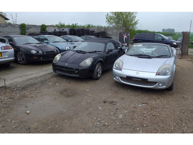 Блок предохранителей     Toyota MR2 (W30) III    