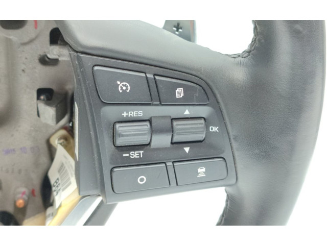 Руль Hyundai Genesis   -  года 56183B1000      
