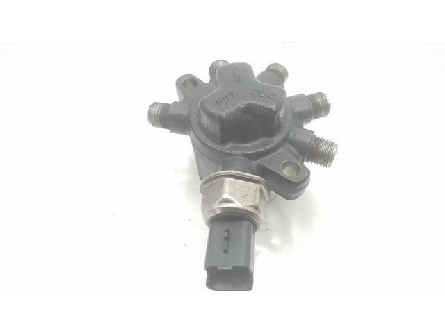 Vstřikovací lišta 8200584034, R9144Z070B   Nissan Kubistar  pro naftový motor 1.5  