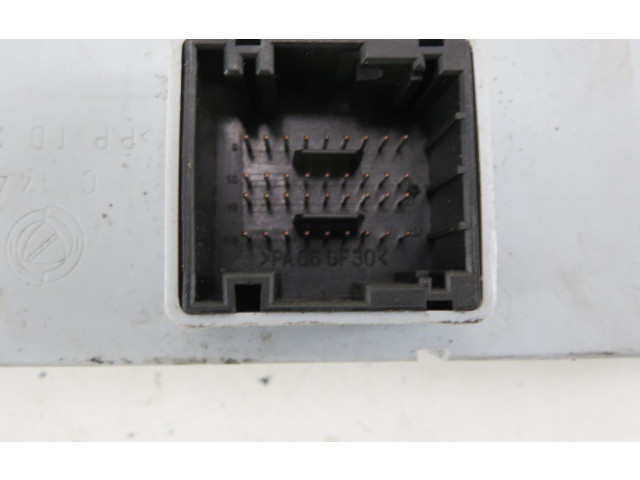   Pojistková skříňka 46797602, 46797602   Fiat Stilo 2002