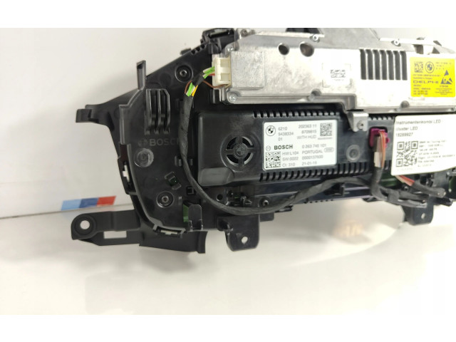 Přístrojová deska  BMW 3 G20 G21 2019 9438334  