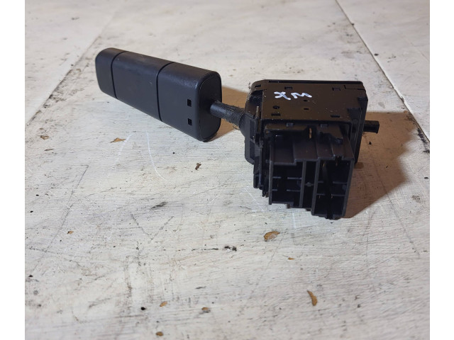 Ручка стеклоочистителей 96225671ZL, 61560004   Citroen XM