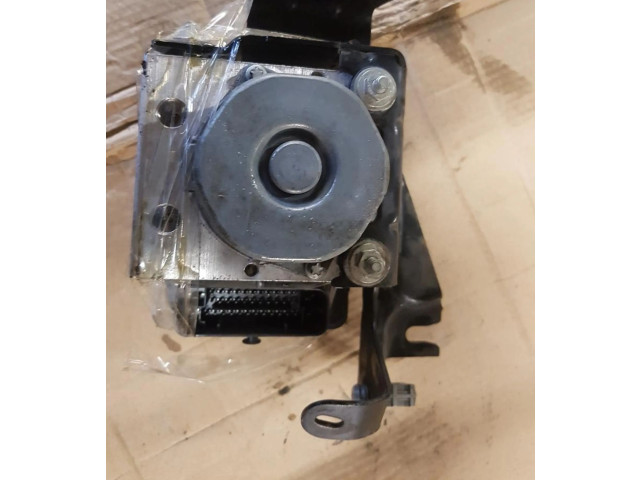 Jednotka ABS 476600188R   Renault Captur 2016