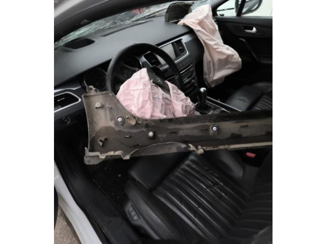   Pojistková skříňka 1667046180, 1667046180   Peugeot 508 2017