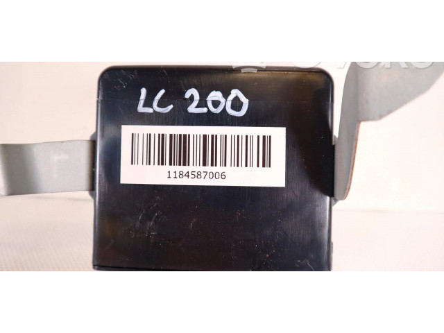 Блок управления 89430-60071   Toyota Land Cruiser (J200)