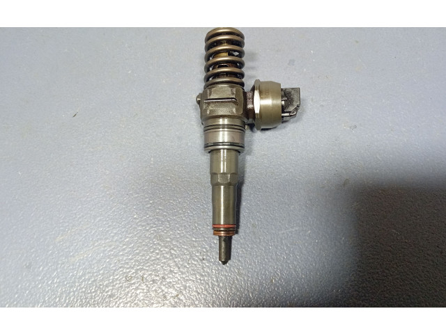 Форсунка 038130073BP, 038130073BP    Skoda Roomster (5J)   