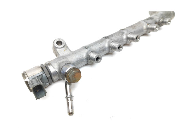 Vstřikovací lišta 31303612   Volvo S90, V90     