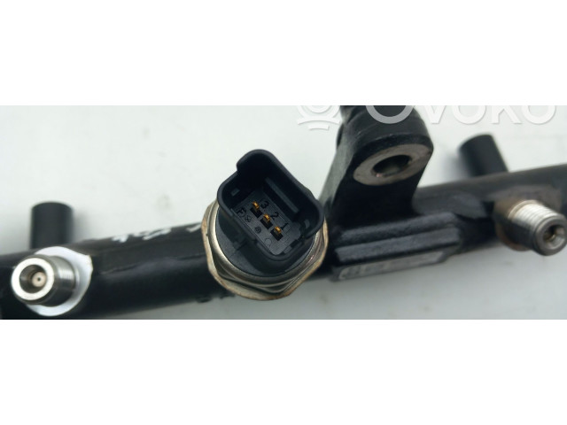Vstřikovací lišta 9681909680, 28497Z01   Peugeot 5008     