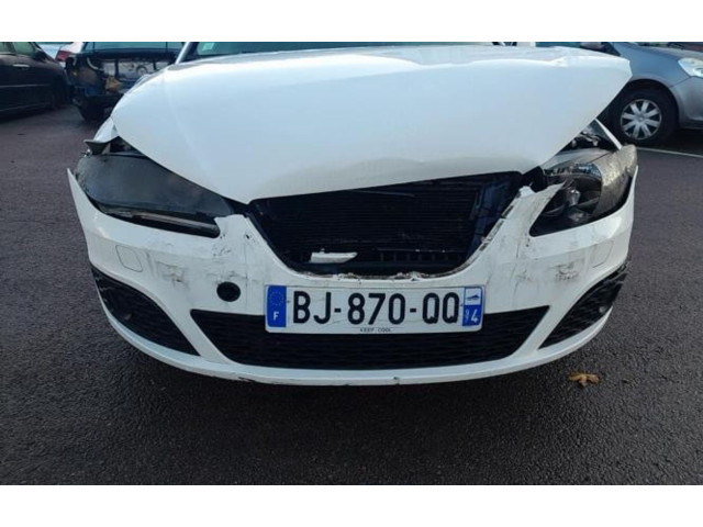 Панель приборов    Seat Exeo (3R)       