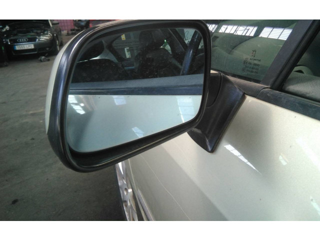 Zpětné zrcátko  Peugeot 407 2006    