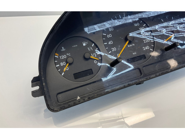 Přístrojová deska  Mercedes-Benz ML W163 2001 A1635405811, 123903349  