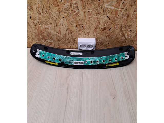 Экран/ дисплей / маленький экран TN5057773147, GP4015   Chrysler Town & Country IV    