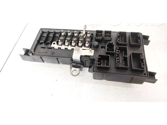   Pojistková skříňka 8678449, 518787205   Volvo XC90 2004