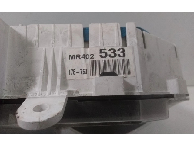 Панель приборов MR402533   Mitsubishi Montero       