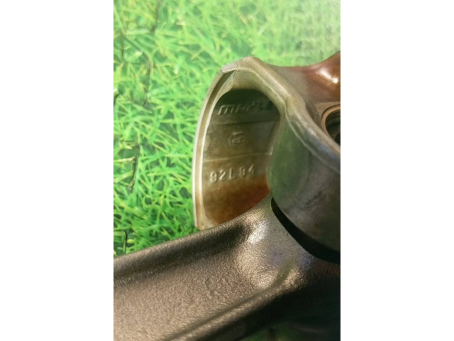 Píst 7840924, 7838623   BMW M5  pro benzínový motor 5.0 S85 B50AA 