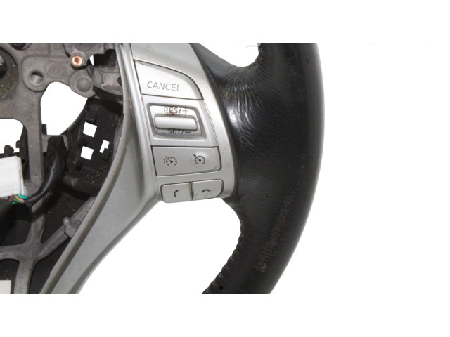 Volant Nissan X-Trail T32 2014   