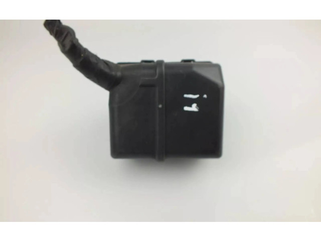 Блок предохранителей  1K0937507B   Volkswagen Golf Plus    