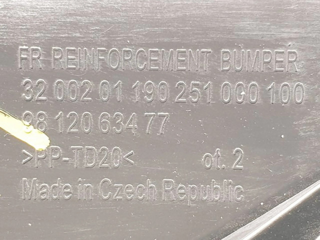 Передняя решётка Citroen C3 2010-2016 года 9812063477      