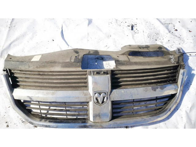 Передняя решётка Dodge Journey  05178281ac      