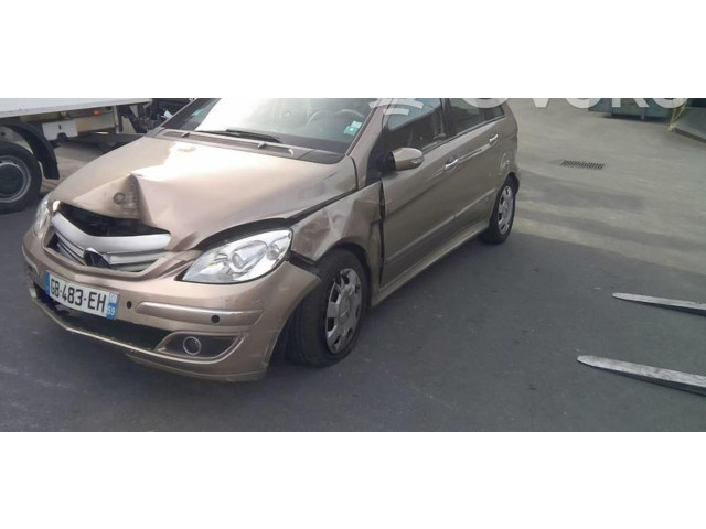 Přístrojová deska  Mercedes-Benz B W245 2006 1694403911  