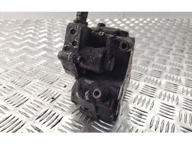 Vstřikovací čerpadlo 30756125   Volvo V70     