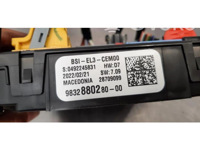   Pojistková skříňka 9832880280   Opel Mokka B 2022
