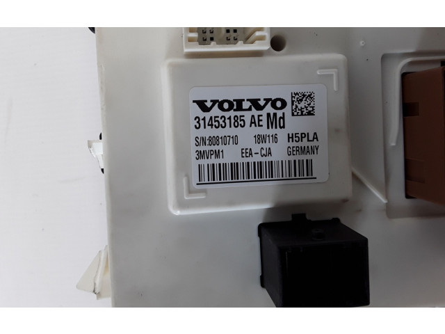   Pojistková skříňka 31453185   Volvo XC40 2018