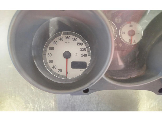 Панель приборов 156050196   Alfa Romeo GT       