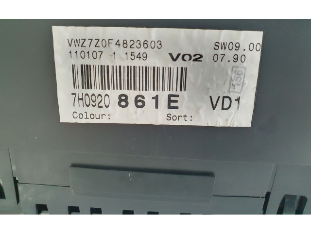Přístrojová deska  Volkswagen Transporter - Caravelle T5 2007 7H0920861E  