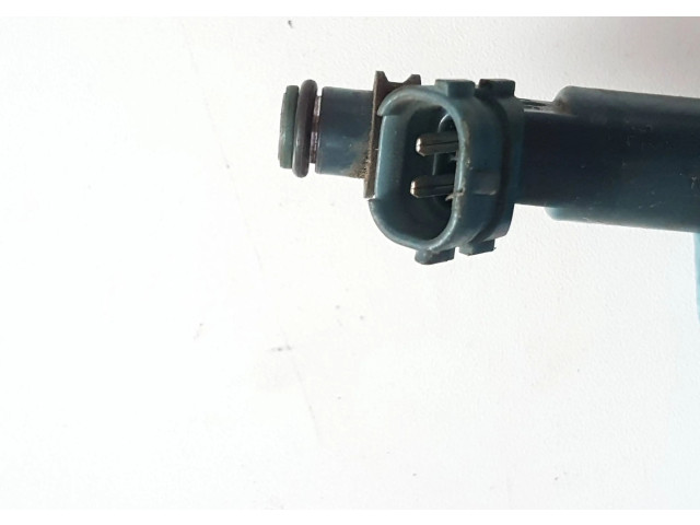 Vstřikovač 2325050040   Toyota Land Cruiser (J100)     