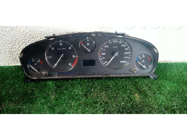 Přístrojová deska  Peugeot 406 2001 9644231380  