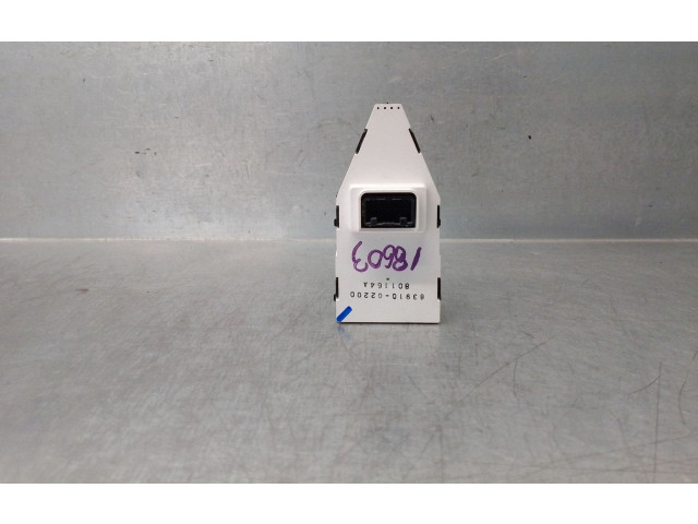 Дисплей    8391002200   Toyota Auris E180