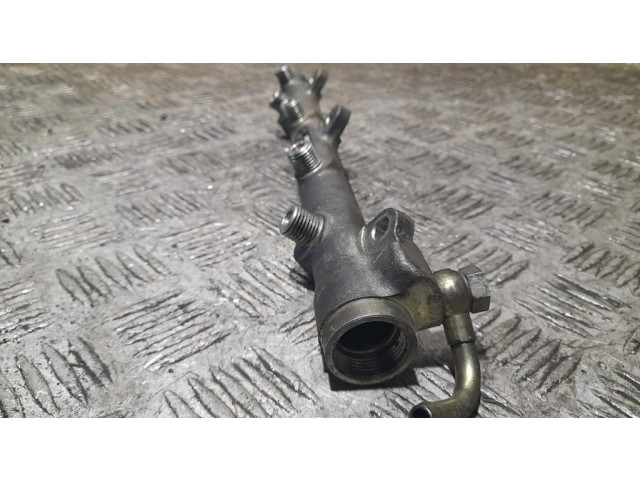 Vstřikovací lišta 0445214030, 7787164   BMW 3 E46  pro naftový motor 2.0  