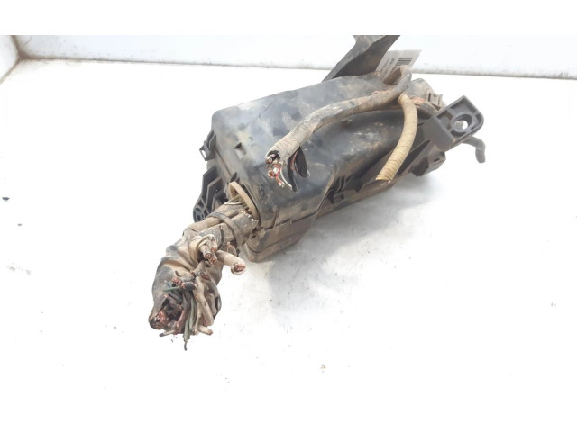 Радио/ проигрыватель CD/DVD / навигация 8266160120   Toyota Land Cruiser (J120)