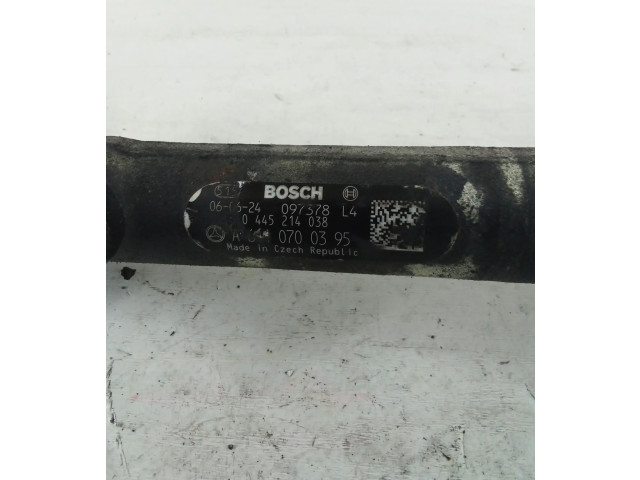 Vstřikovací lišta A6110700395   Mercedes-Benz Vito Viano W639     