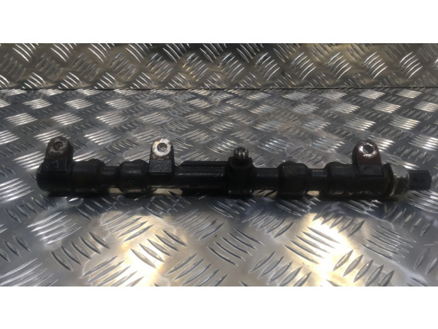 Vstřikovací lišta 2S7Q9D280AE   Ford Mondeo Mk III  pro naftový motor 2.0  