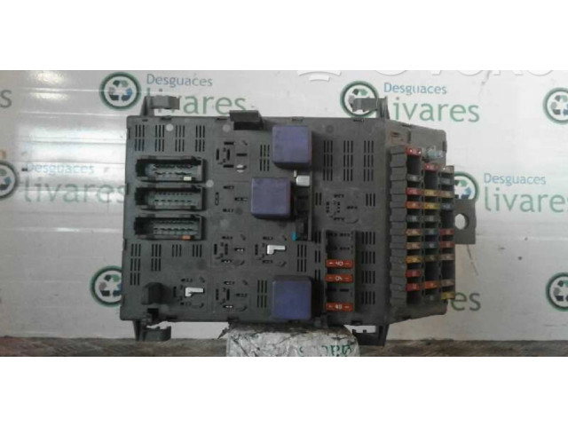 Pojistková skříňka Řídící jednotka BSM 7703297843A, 7703297843A100709   Renault Laguna I 