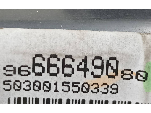 Přístrojová deska  Peugeot 308 2012 9666649080  