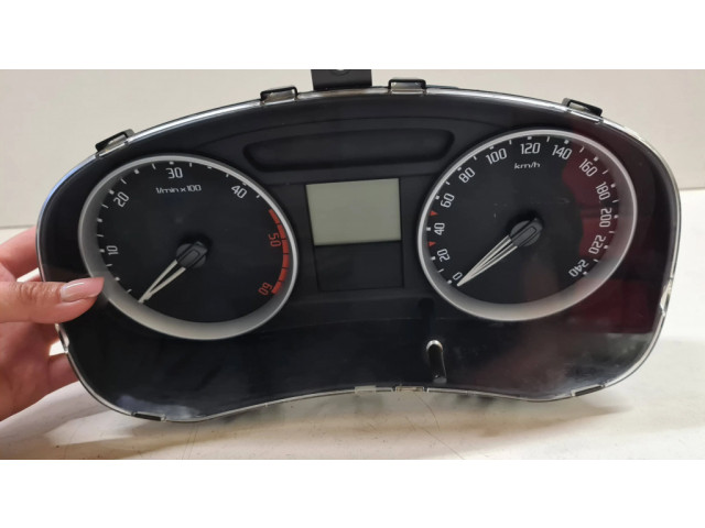 Přístrojová deska  Skoda Fabia Mk2 (5J) 2008 5J0920810C, V2823466  