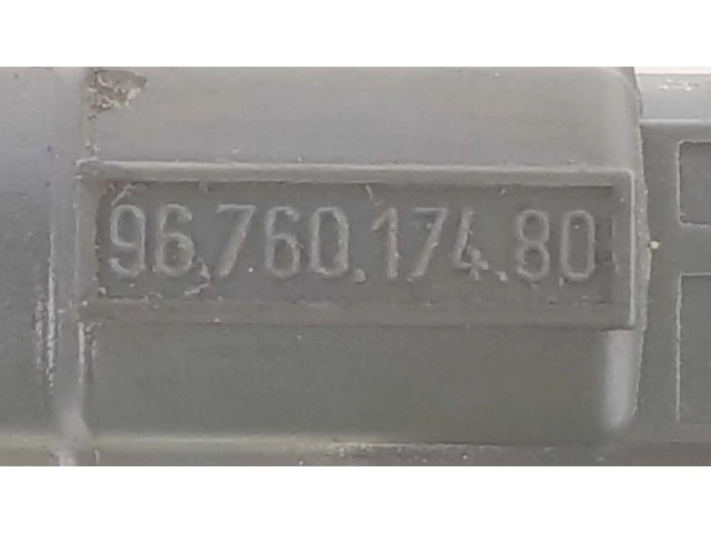 Форсунка 9676017480, 1608512180    Citroen C1   1