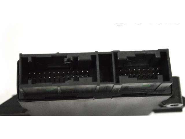 Блок управления парковки GX6315C859DG   Jaguar XE